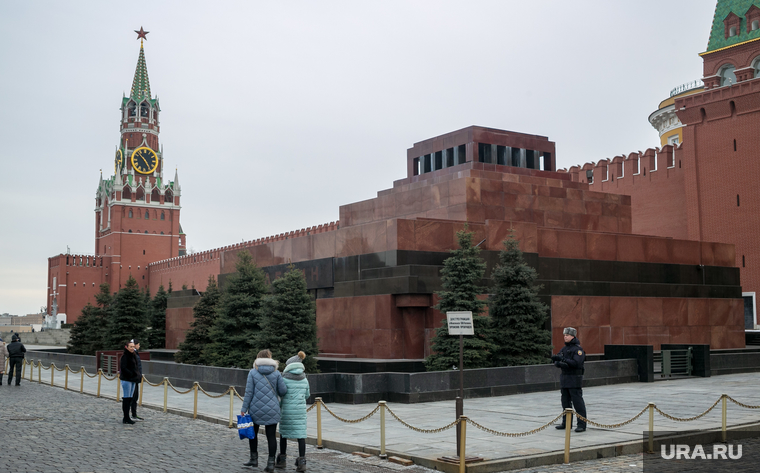 Парк «Зарядье». Москва, мавзолей ленина, кремль