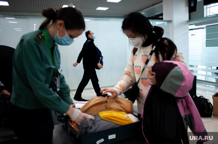 Ситуация в аэропорту Кольцово в связи с эпидемией коронавируса в Китае. Екатеринбург, аэропорт кольцово, аэропорт, китайцы