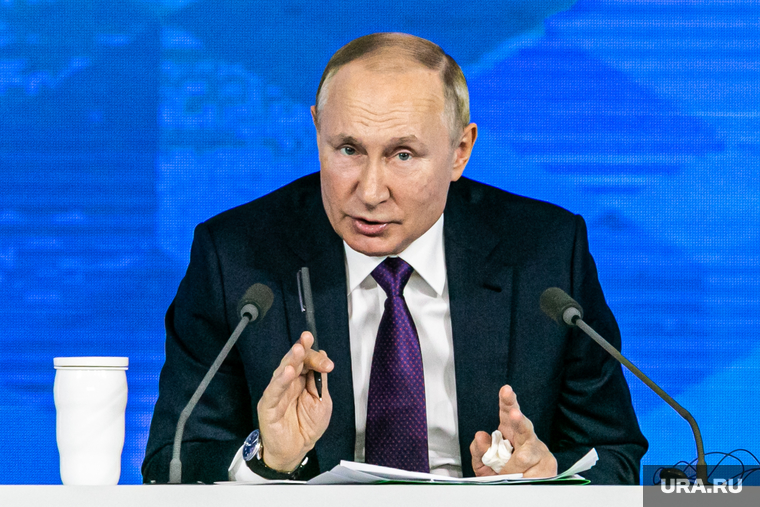 Семнадцатая ежегодная пресс-конференция президента РФ. Москва, портрет, путин владимир