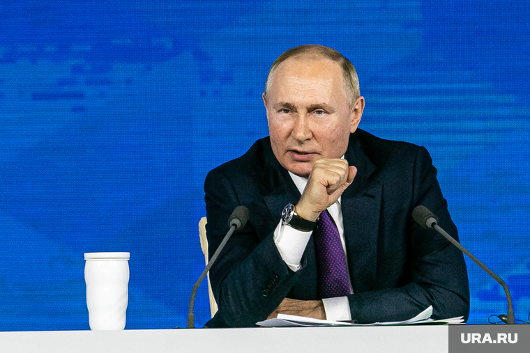 Семнадцатая ежегодная пресс-конференция президента РФ. Москва, портрет, путин владимир