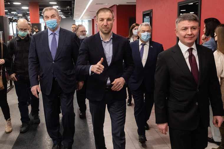 Знаменитые спортсмены посетили Екатеринбург в рамках просмотра спортивных объектов Универсиады-2023
