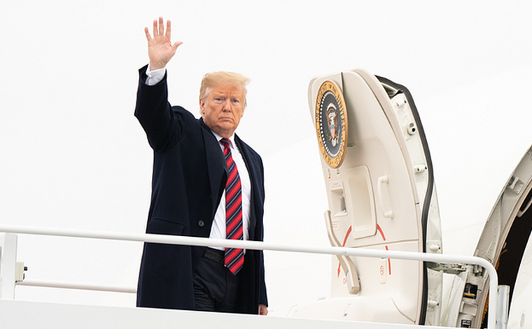Клипарт The White House, приветствие, трамп дональд, трап самолета