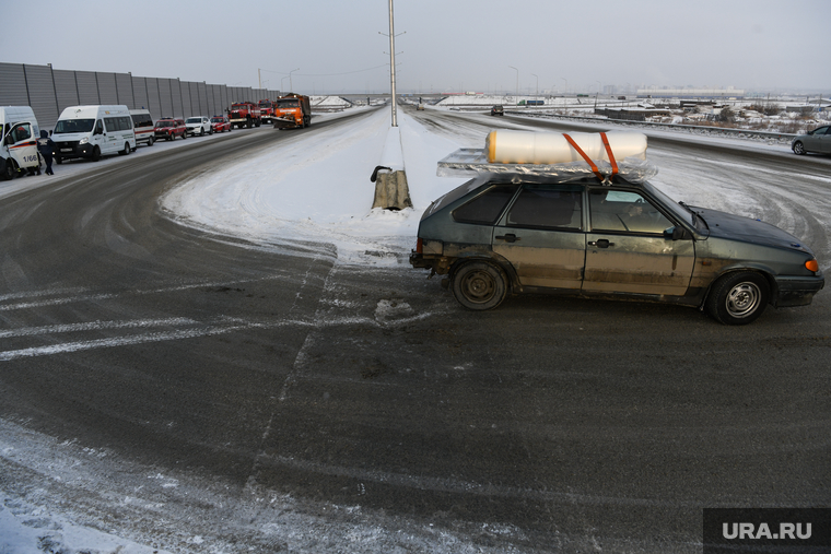 Отработка ликвидации ДТП при неблагоприятных погодных условиях. Екатеринбург, зима, екад, зимняя дорога, екатеринбургская кольцевая автодорога