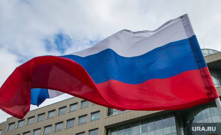 Митинг за свободу интернета в Москве. Москва, российский флаг, триколор, флаг россии, флаг рф, молодежь