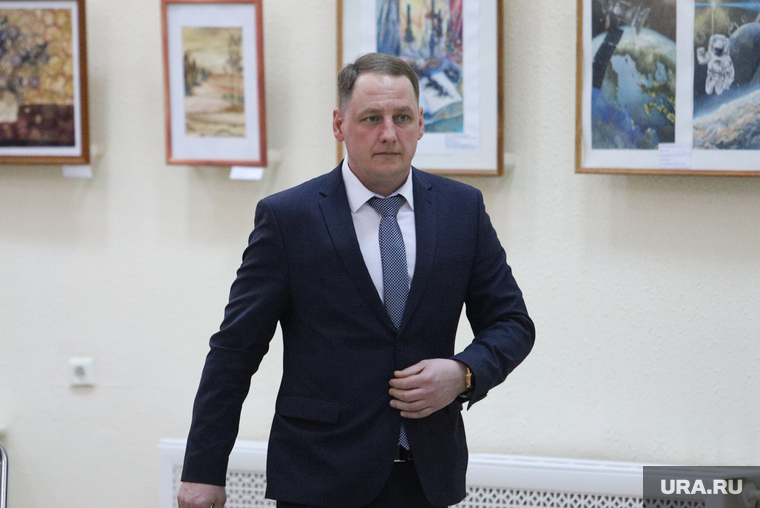 Заседание ЕР. Курган , мокан антон