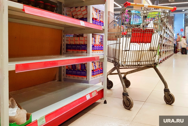 Торговые центры. Курган, торговый центр, продукты, сахар, пустые полки, дефицит, тц, магазин, дефицит товара