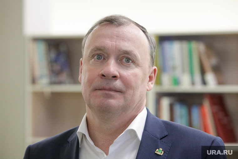 Мэр Алексей Орлов во время инспектирования школы №167 и троллейбусного депо Орджоникидзевское. Екатеринбург, орлов алексей