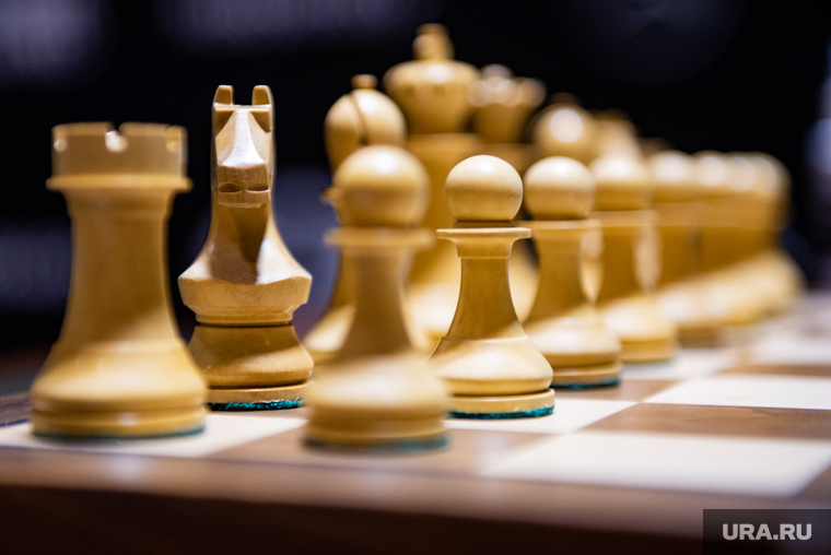 Турнир претендентов Международной шахматной федерации (FIDE). Екатеринбург, шахматы, шахматная доска, шахматная партия, шахматный турнир, шахматные фигуры