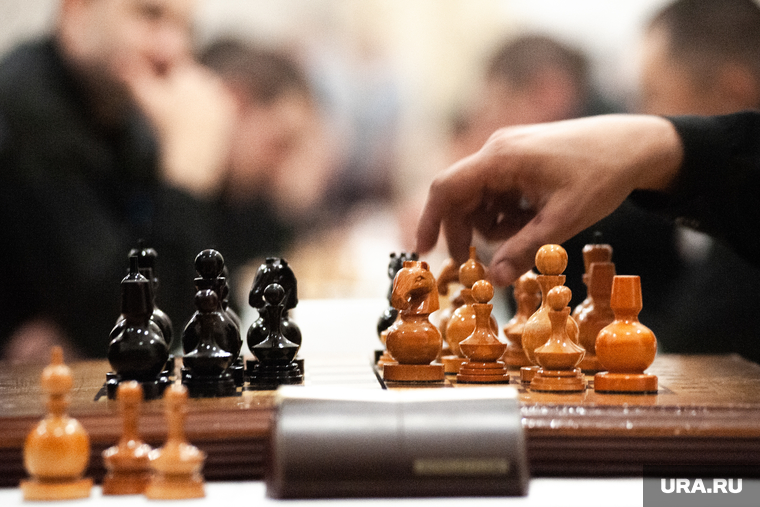 Всероссийский чемпионат по шахматам среди осуждённых в ФКУ ИК-13 ГУФСИН России по Свердловской области. Нижний Тагил, осужденные, колония, шахматы, шахматный турнир, шахматные фигуры