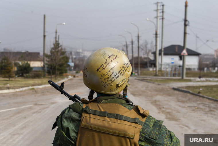 Обстановка в освобожденных районах в г. Мариуполь. Украина, украина, ополченец, мариуполь, война, днр, патруль, народная милиция, комендатура, гуманитарная катастрофа, сво, специальная военная операция