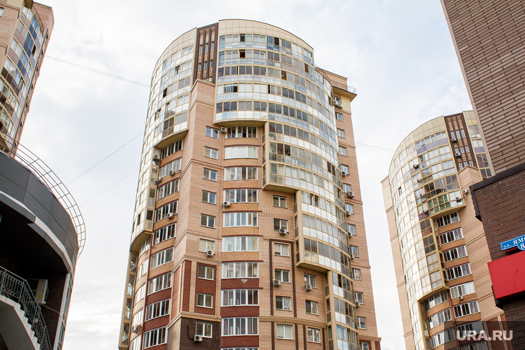 Виды города. Тюмень, многоэтажка, жилой дом, многоэтажный дом, многоквартирный дом