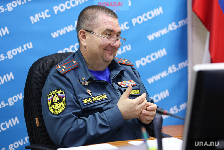 Первая пресс-конференция с начальником Главного управления МЧС России Землянским Юрием. Курган, землянский юрий
