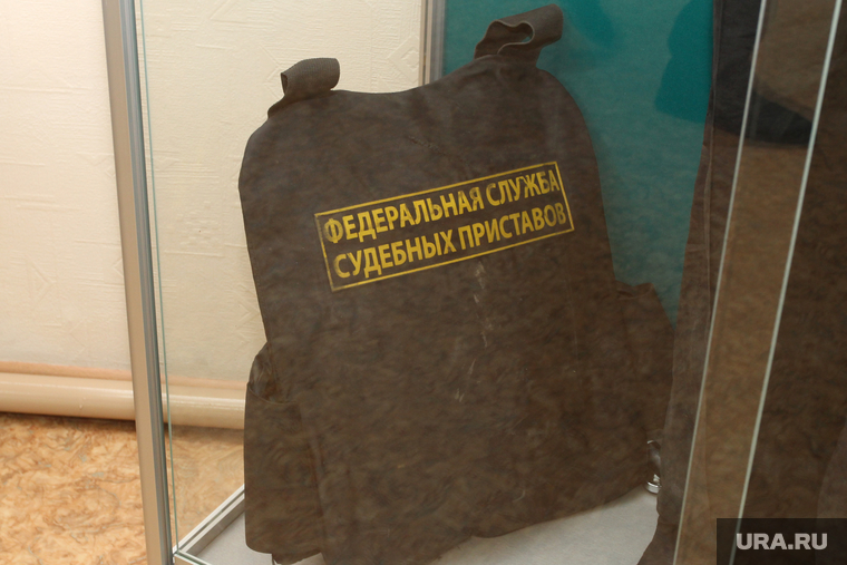 Открытие памятной доски Михаилу Малинникову
Курган, бронежилет, фссп, федеральная служба судебных приставов