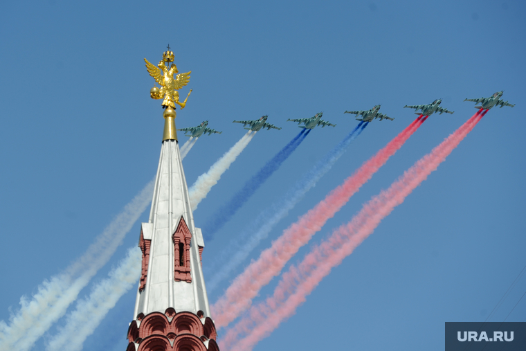 Генеральная репетиция парада на Красной площади. Москва, государственный исторический музей, военная авиация, гим, военные самолеты