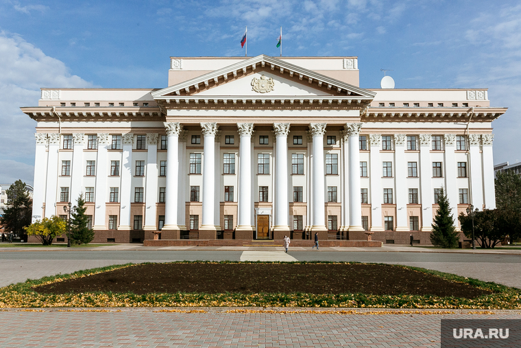 Виды города, осень. Тюмень, правительство тюменской области, виды тюмени