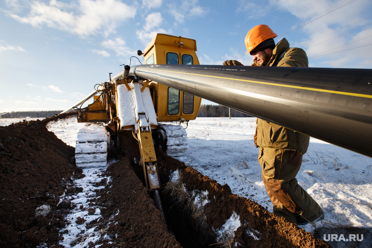 Прокладка нового газопровода высокого давления. Газпром газораспределение. Екатеринбург, траншея, газопровод, газификация, прокладка газопровода, монтаж газопровода, газовый трубопровод, подземная прокладка