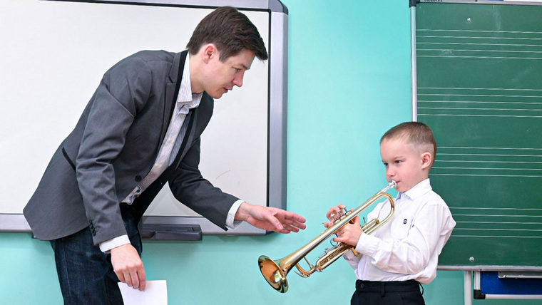Московские музыканты провели мастер-классы для юных ямальцев