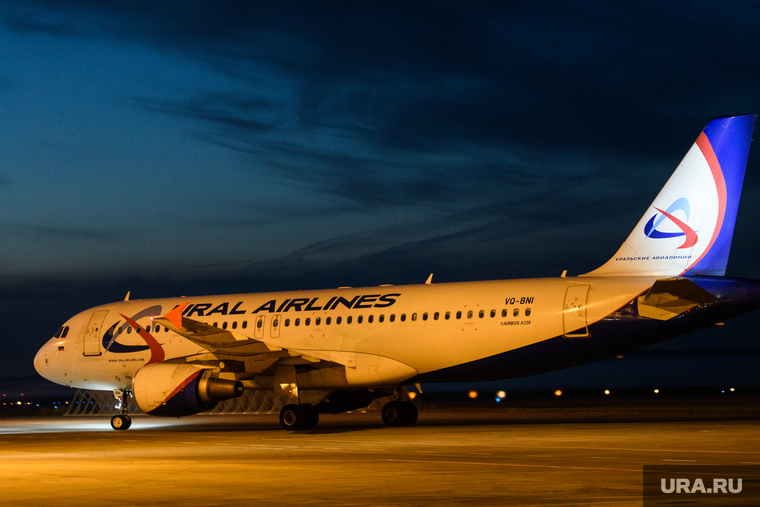 Споттинг в Кольцово. Екатеринбург, уральские авиалинии, ural airlines