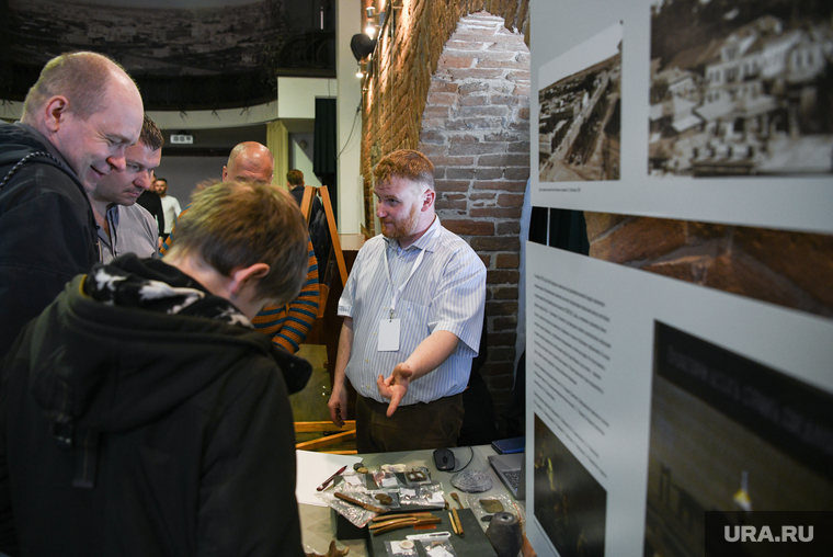 Свердловчане посетили выставки, посвященные истории города