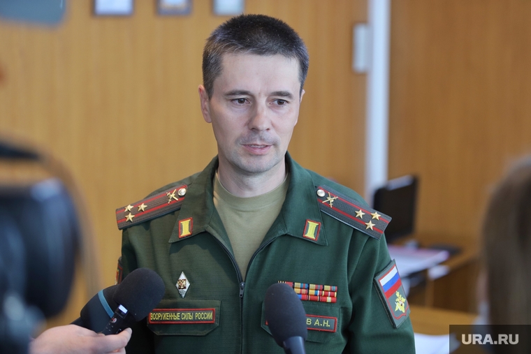 По словам военного комиссара Курганской области, полковника Айрата Зарипова, в 2022 году на призывные комиссии вызовут около 4000 человек