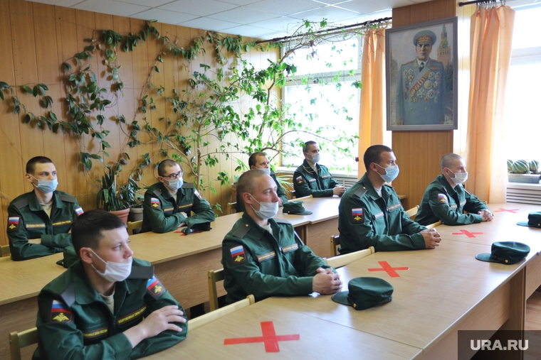 В призывных пунктах действуют учебные классы