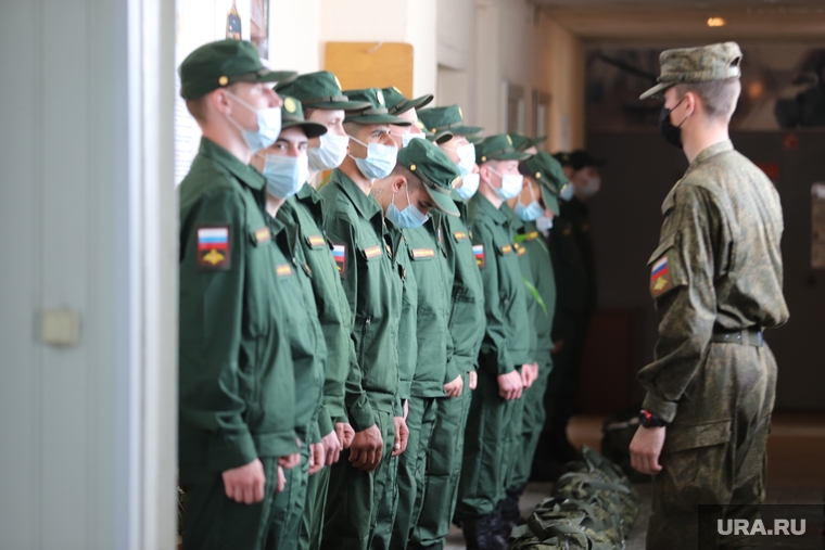 Курганские призывники служат в различных военных округах