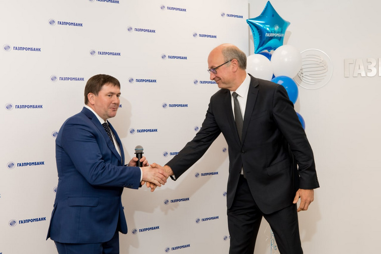 Новый Центр сопровождения контрактов открыли на ул. Бориса Ельцина