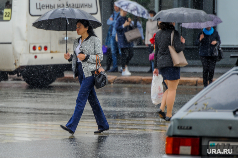 Неделя без дождей. Дождливый июнь. Дождь в Челябинске. Дождливый дождь. Штормовое предупреждение.