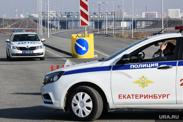 Смог в мкр Солнечный и работа МЧС России на горящем торфяннике. Екатеринбург, перекрытие дороги, гибдд екатеринбурга, полиция, дпс, проверки на дорогах, план перехват