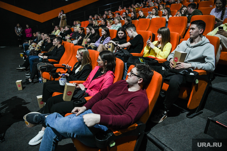 Премьера финала второго сезона сериала Эпидемия в Пассаж-Синема. Екатеринбург