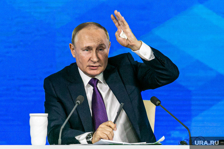 Семнадцатая ежегодная пресс-конференция президента РФ. Москва, портрет, путин владимир