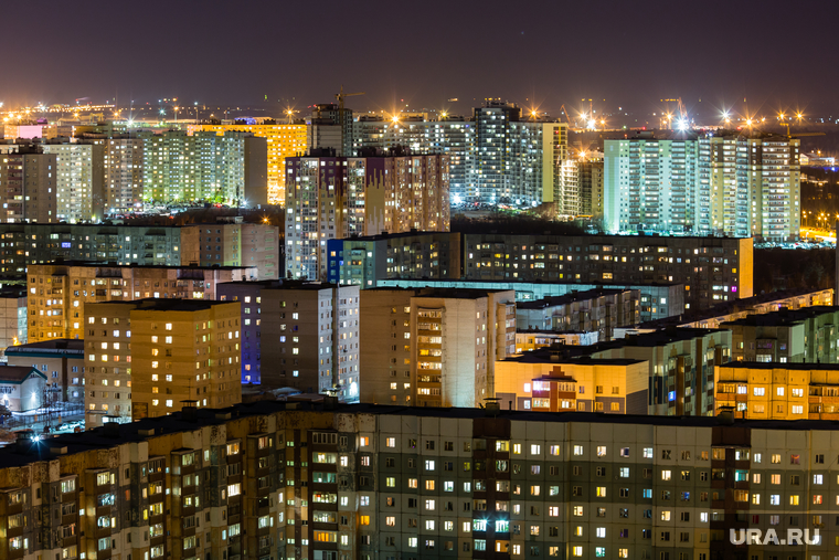 Город ночью. Сургут, ночь, ночной город, огни города, городской пейзаж