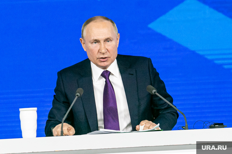 Семнадцатая ежегодная пресс-конференция президента РФ. Москва, портрет, путин владимир