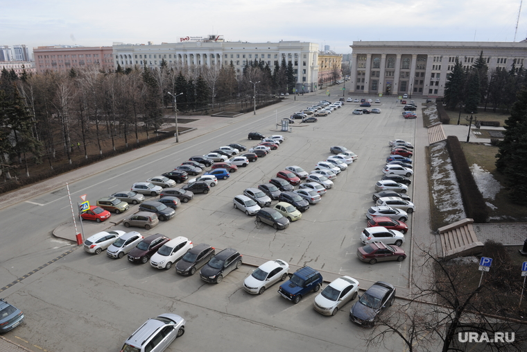 Городская администрация. Челябинск, стоянка, парковка, парковка у мэрии