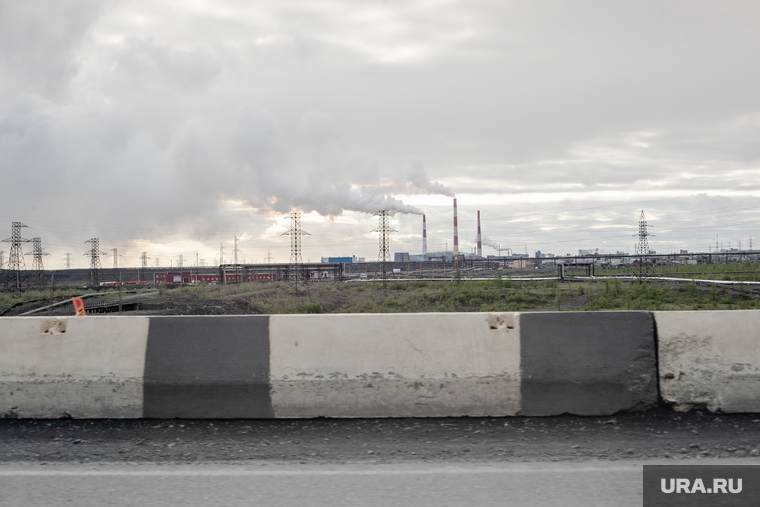 Виды Норильска. Норильск, промзона, смог, завод, выбросы, производство, экология, норильск