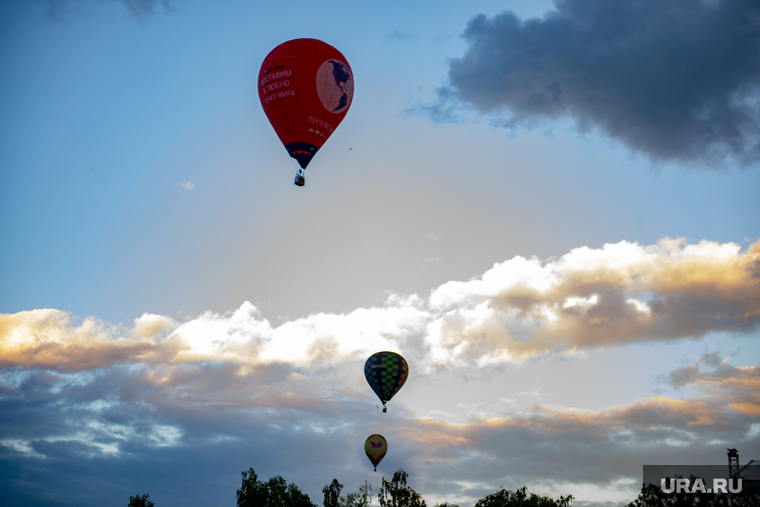 Открытие XX фестиваля воздухоплавателей "Небесная ярмарка" 2022. Кунгур, воздушный шар