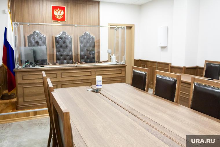 Новое здание суда. Тюмень, зал суда, суд, зал судебного заседания