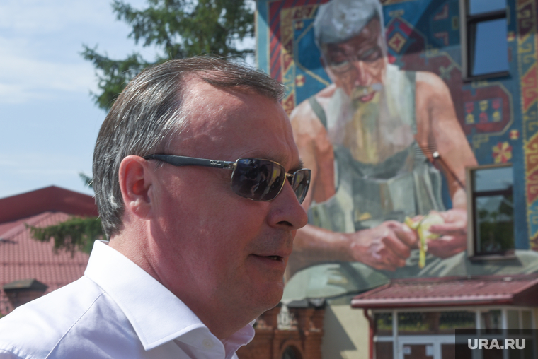 Мэр и граффити. Екатеринбург, орлов алексей, граффити, мурал