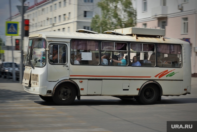 Город. Курган, автобус, общественный транспорт