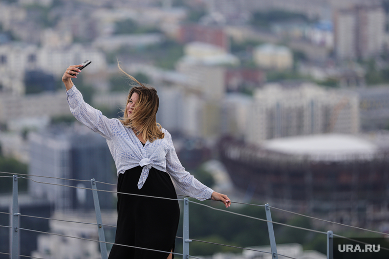 Открытие бассейна на крыше бц Высоцкий. Екатеринбург, селфи, сэлфи