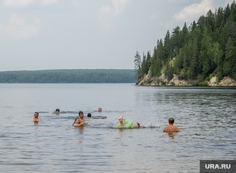 Активный отдых, каяки. Хохловка. Пермь, летний отдых, отдых на воде, купание в озере, хохловка, камское море, камское водохранилище