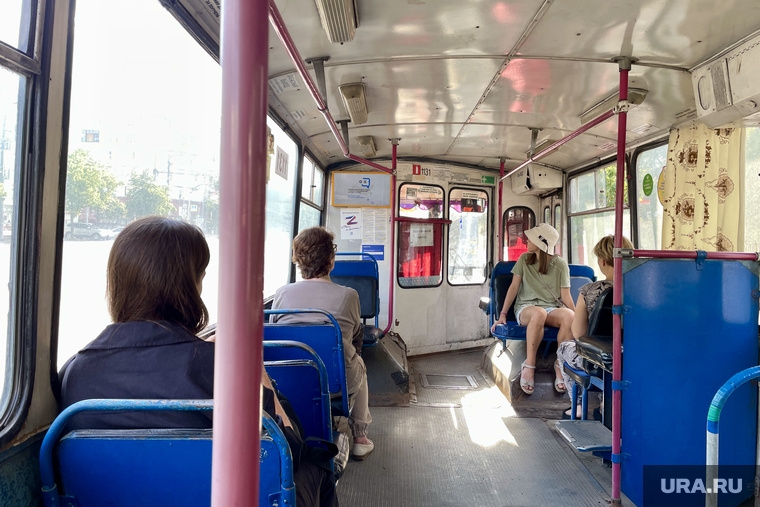 Бесплатный проезд в троллейбусе. Челябинск , троллейбус, бесплатный проезд, городской транспорт