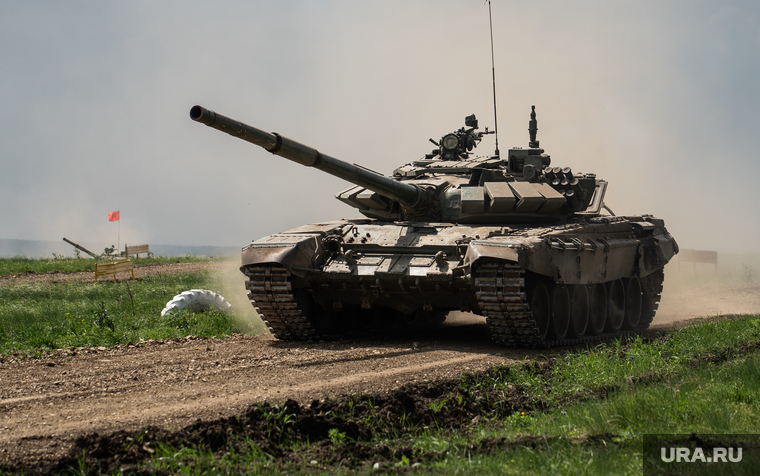 Всеармейский этап конкурса АрМИ-2021 «Танковый биатлон». Челябинская область, танковый биатлон, военные учение, танк т-72