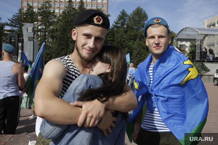 …и любимыми девушками
