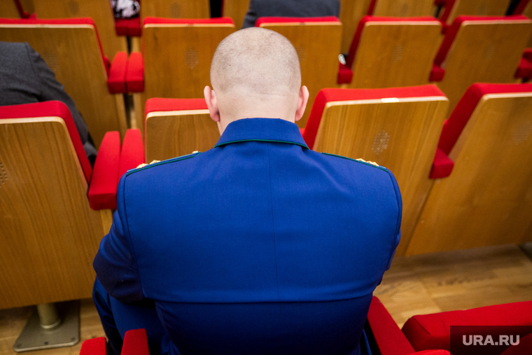 Торжественное заседание по случаю 297-ой годовщины образования Прокуратуры России. Москва, прокурор, прокуратура, задумчивость, усталость, спина