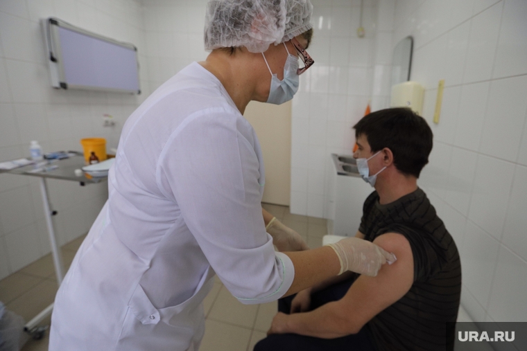 Вакцинация сотрудников завода «Стальмост». Курган , медкабинет, прививочный кабинет, вакцинация, вакцина от коронавируса, вакцинация covid19, вакцина от ковид