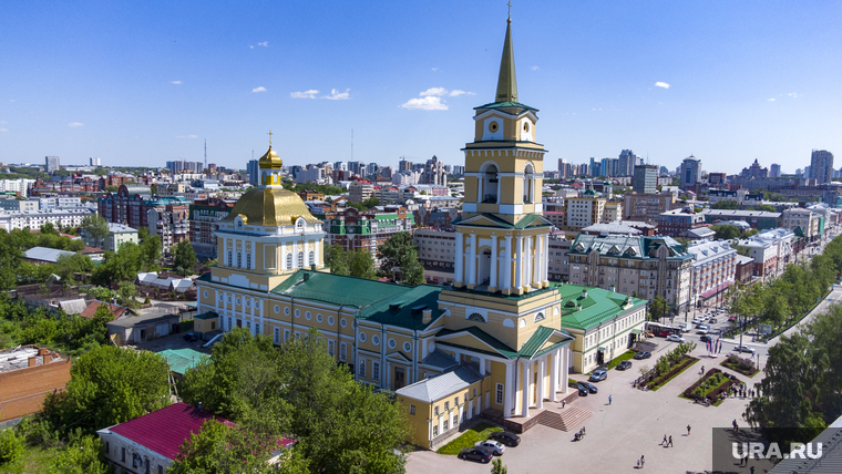 Виды города. Пермь, соборная площадь, художественная галерея, архирейское подворье, вид города с высоты