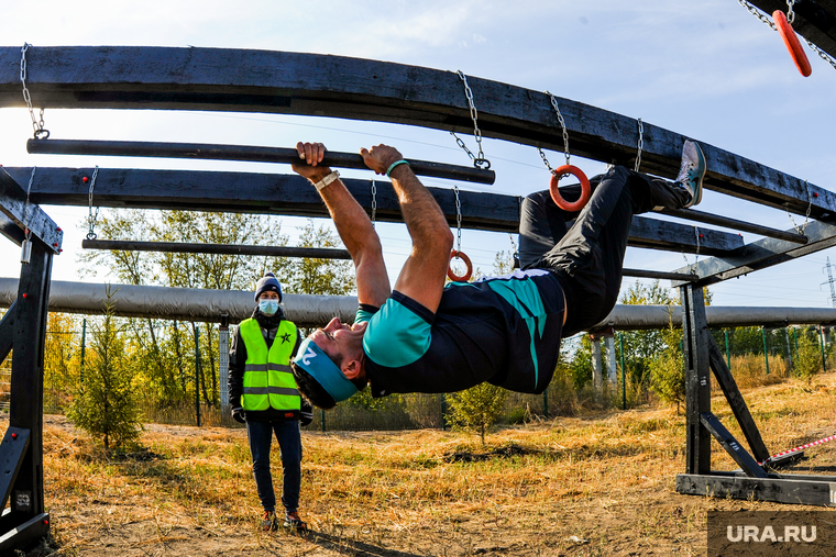 Гонка с препятствиями на рекультивированной городской свалке «ECO RACE». Челябинск, гонка, спорт, забег, гонка с препятствиями