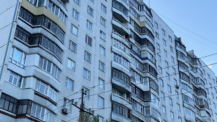 На разрушение дома повлияла агрессивная природная и высокий уровень грунтовых вод