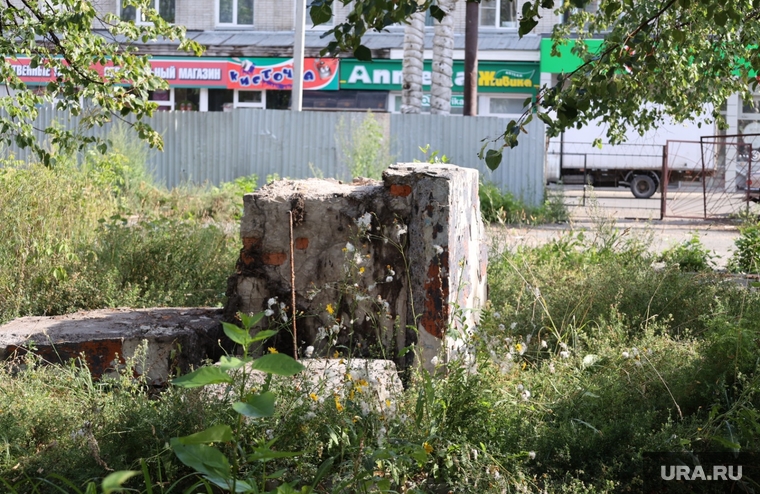 В Кургане снесли памятник Ленина в микрорайоне Рябково